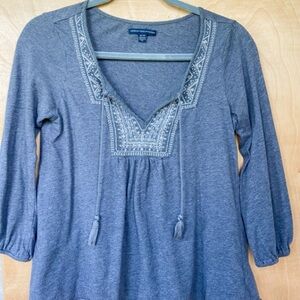 American Eagle Gray 3/4 Sleeve Boho Peasant Blouse